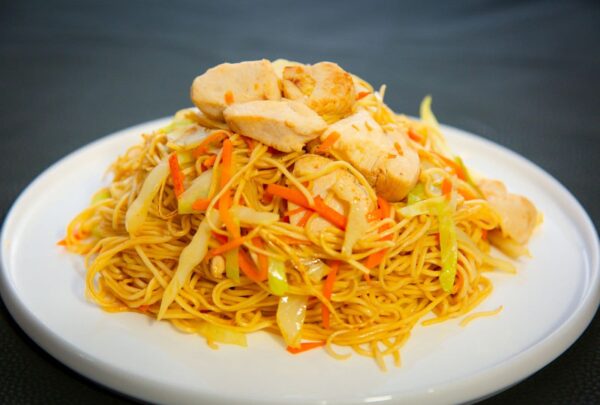 N3. Chicken Chow Mein (Crispy)