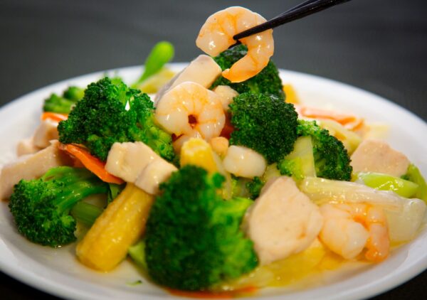 S9 Shrimp & Chicken with Vegetables